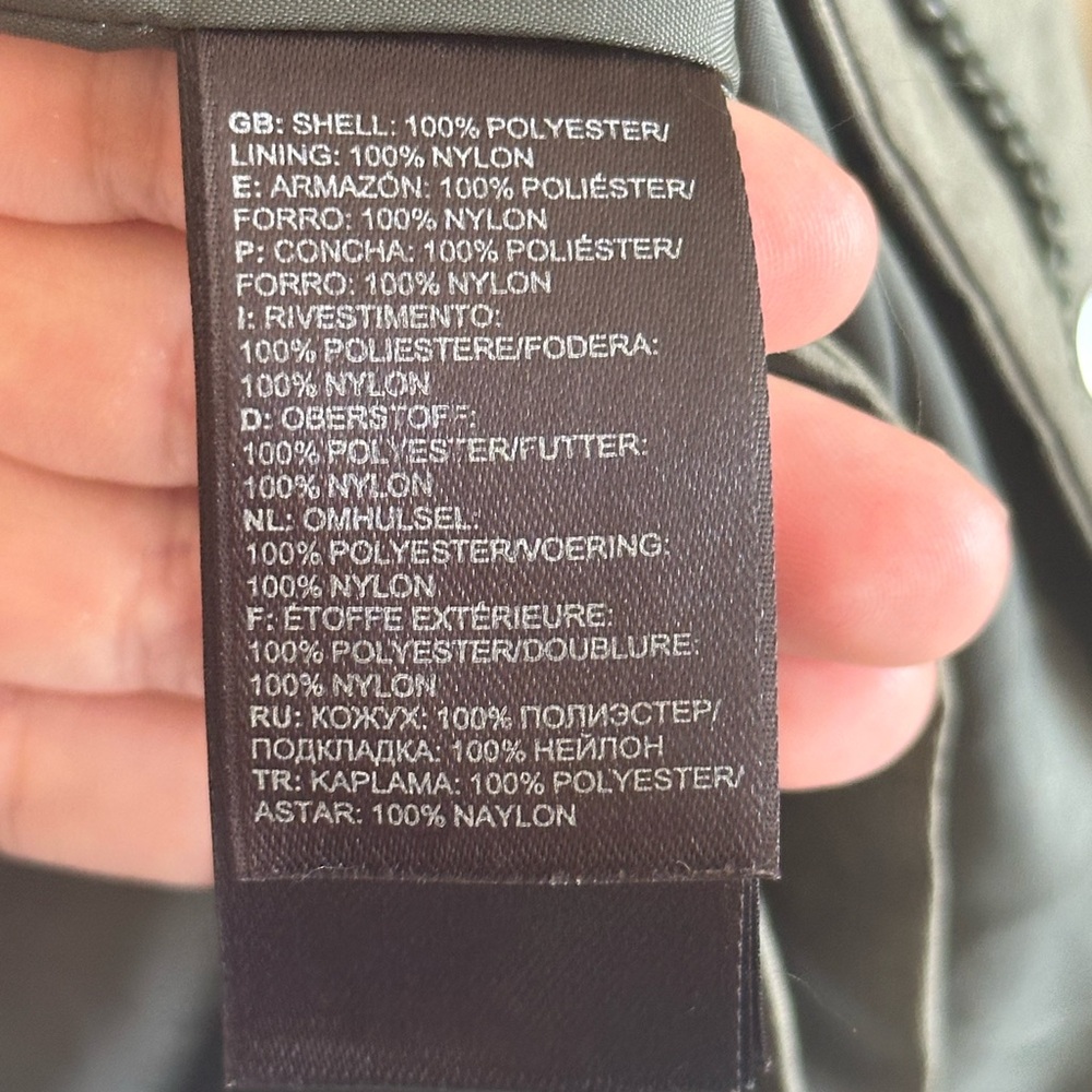 North Face Waterproof Rain Jacket in Olive - Picture 6 of 6